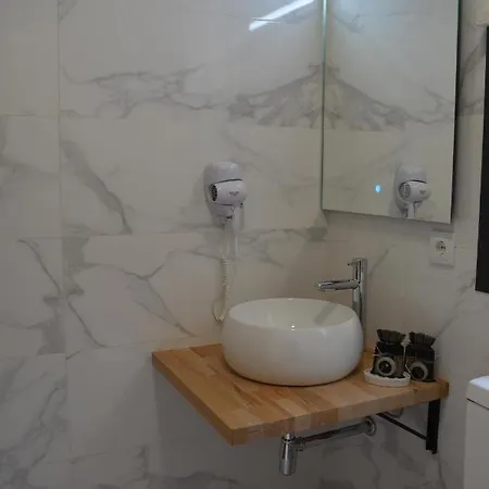 Compostela - Pedroso Con Banera De Hidromasaje