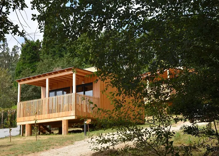 Camping Compostela - Pedroso Con Banera De Hidromasaje *